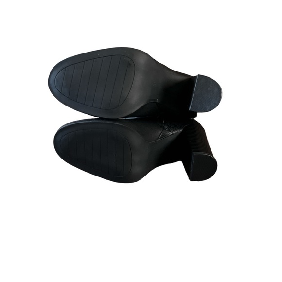 Kenneth Cole Women's Justin Block Heel Knee High Boot - Picture 5 of 5